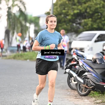 Runner Photo 7691626