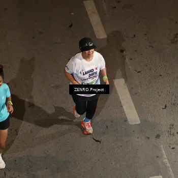 Runner Photo 7691627
