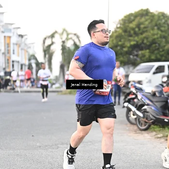 Runner Photo 7691654