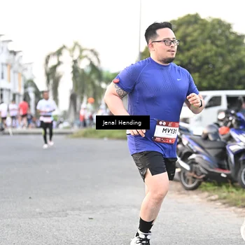 Runner Photo 7691656