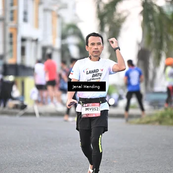 Runner Photo 7691662