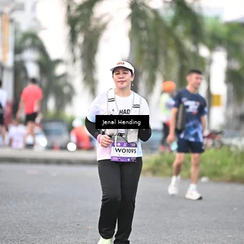 Runner Photo 7691670