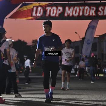 Runner Photo 7691682