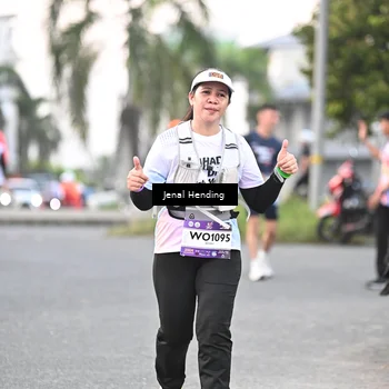 Runner Photo 7691699