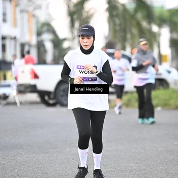 Runner Photo 7691712