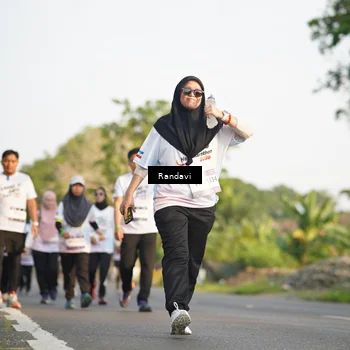 Runner Photo 7691716
