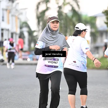 Runner Photo 7691724