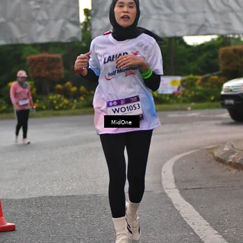 Runner Photo 7691753
