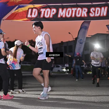 Runner Photo 7691769