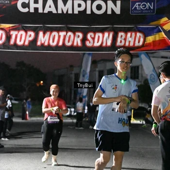 Runner Photo 7691779