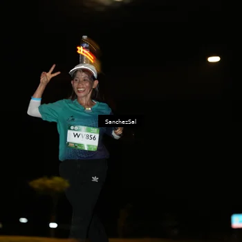 Runner Photo 7691781