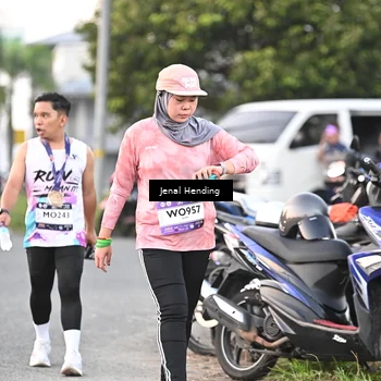 Runner Photo 7691788