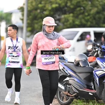 Runner Photo 7691789