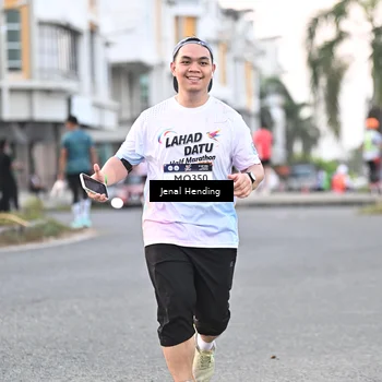 Runner Photo 7691857