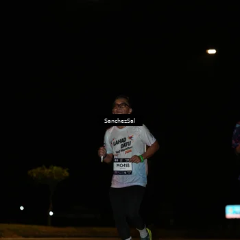 Runner Photo 7691872