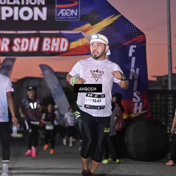 Runner Photo 7691895