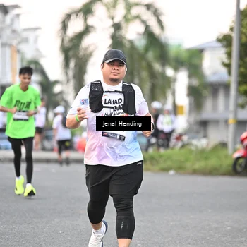 Runner Photo 7691909