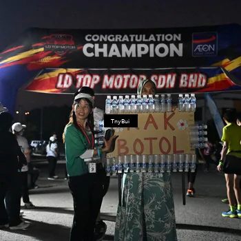 Runner Photo 7691923