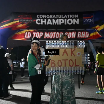 Runner Photo 7691929