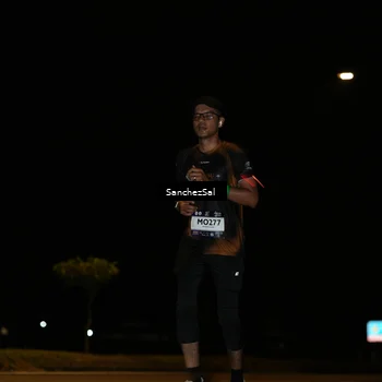 Runner Photo 7691937