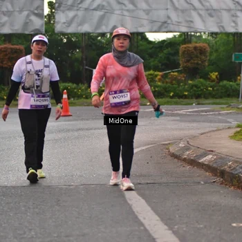Runner Photo 7691954
