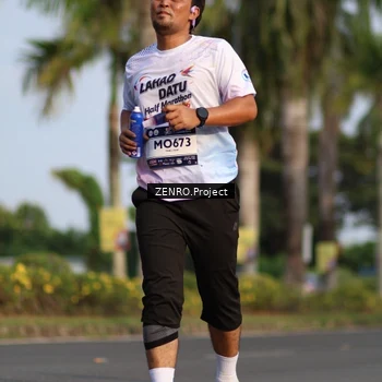 Runner Photo 7691955