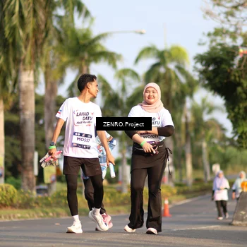 Runner Photo 7691960