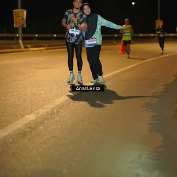 Runner Photo 7691979