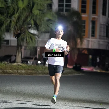 Runner Photo 7691989