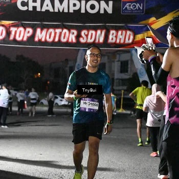 Runner Photo 7692004