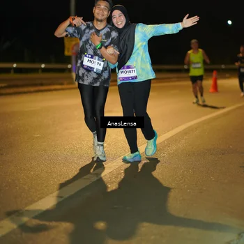 Runner Photo 7692024