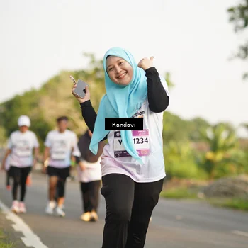 Runner Photo 7692036