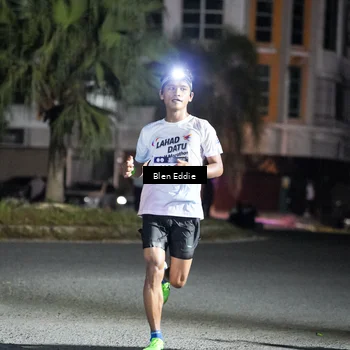 Runner Photo 7692057