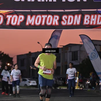 Runner Photo 7692058