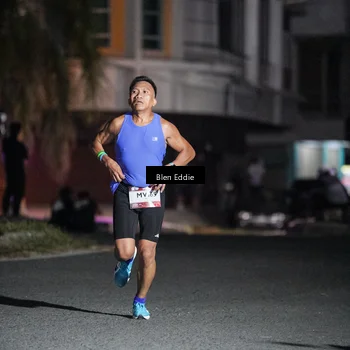 Runner Photo 7692061
