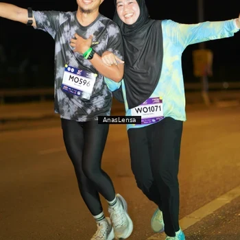 Runner Photo 7692064