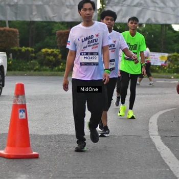 Runner Photo 7692067
