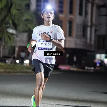 Runner Photo 7692073