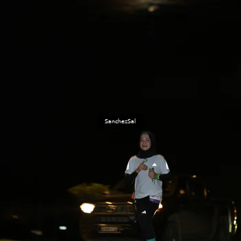 Runner Photo 7692086
