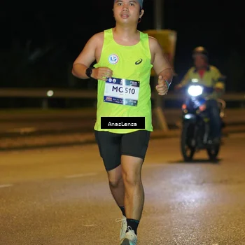 Runner Photo 7692090