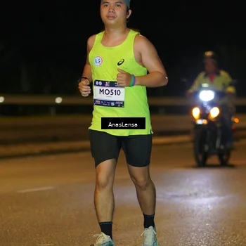 Runner Photo 7692093