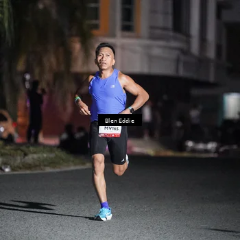 Runner Photo 7692098