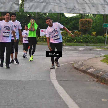 Runner Photo 7692101