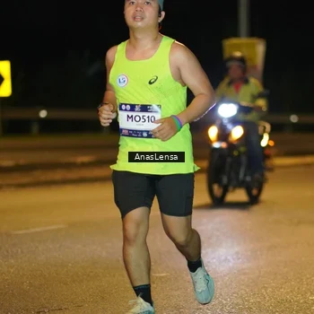 Runner Photo 7692103