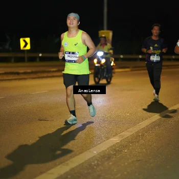 Runner Photo 7692105