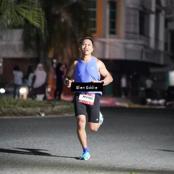 Runner Photo 7692106