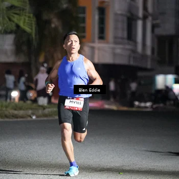 Runner Photo 7692117