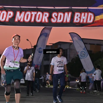Runner Photo 7692131