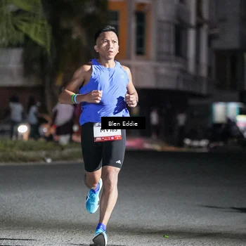 Runner Photo 7692135