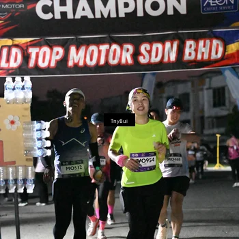 Runner Photo 7692136